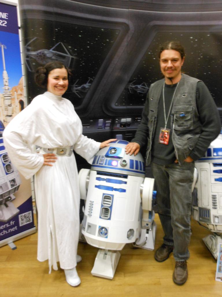 Leïa et R2