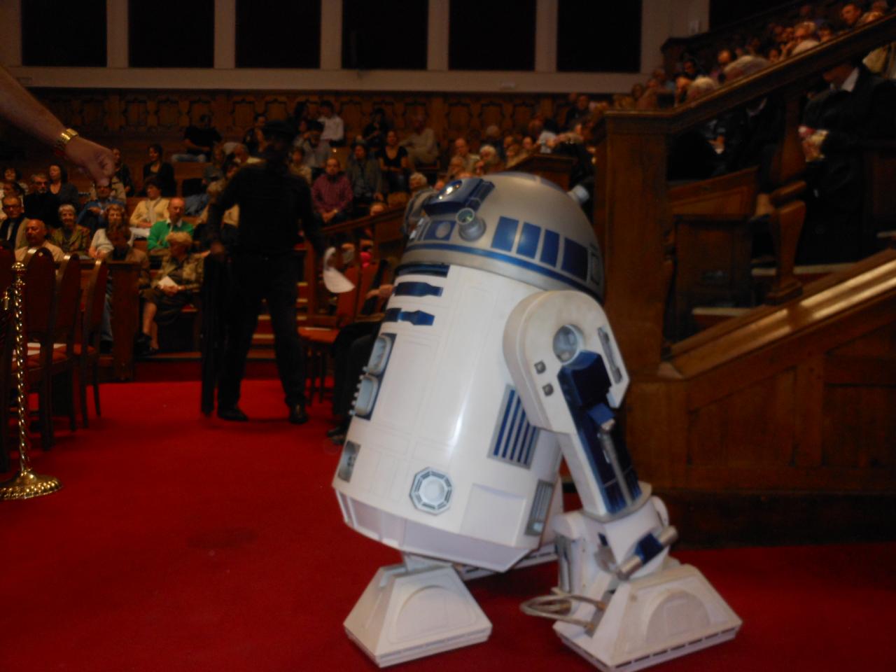 R2 Nice2
